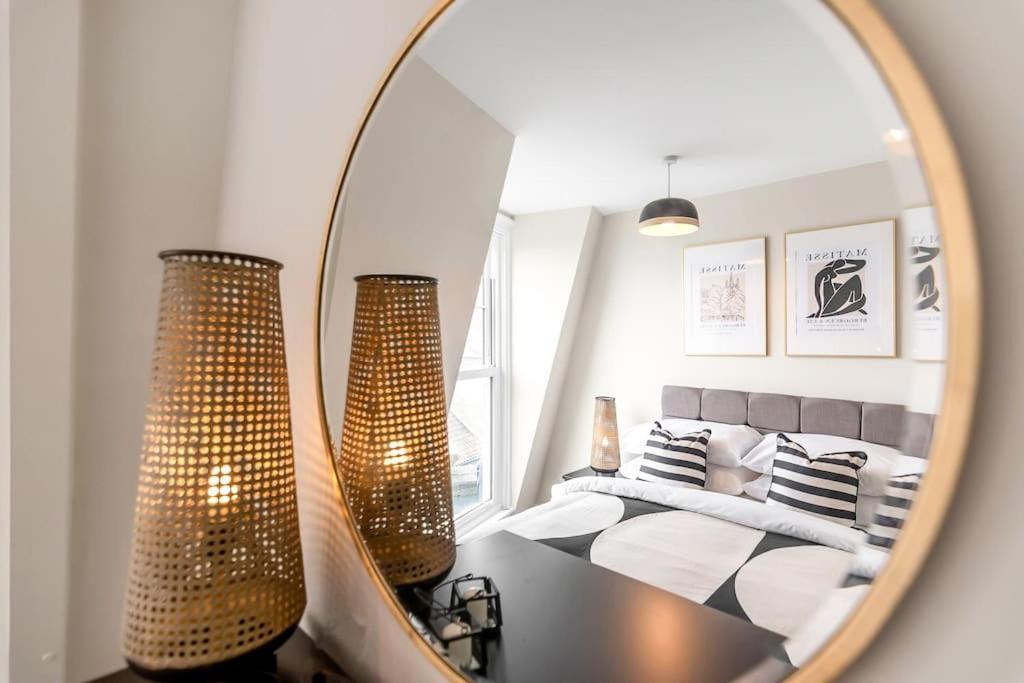 1-Bed Seaside Apartment With Parking Cromer Esterno foto